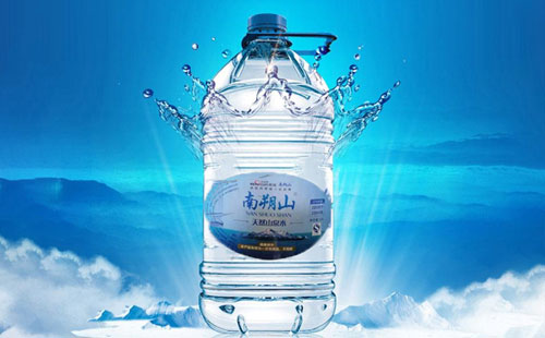 南朔山礦泉水：冬至暖情，共飲健康之水